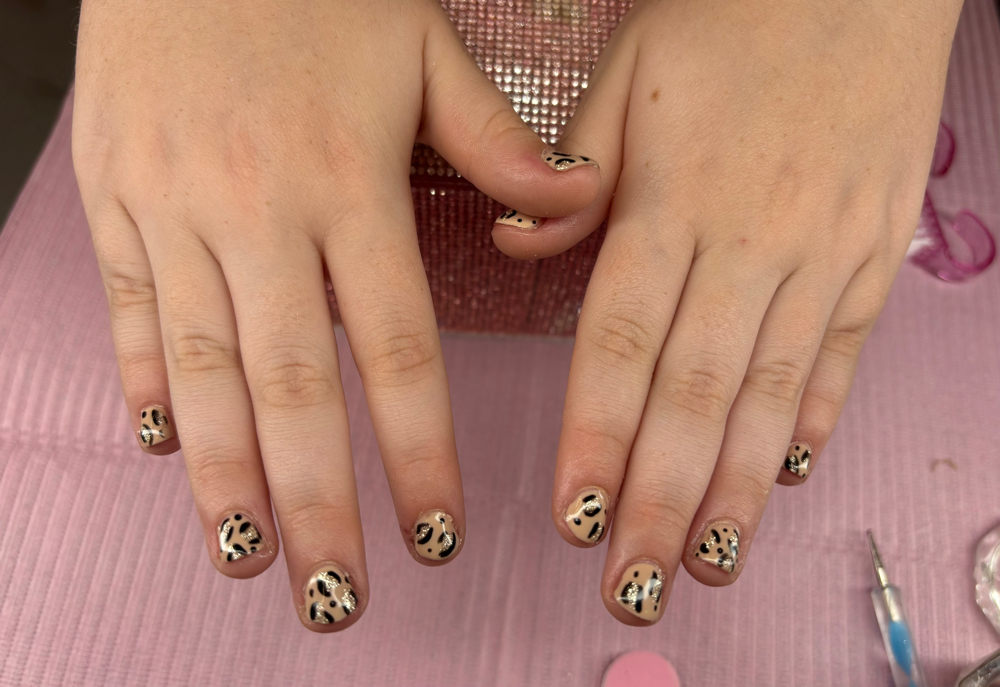 kids gel manicure