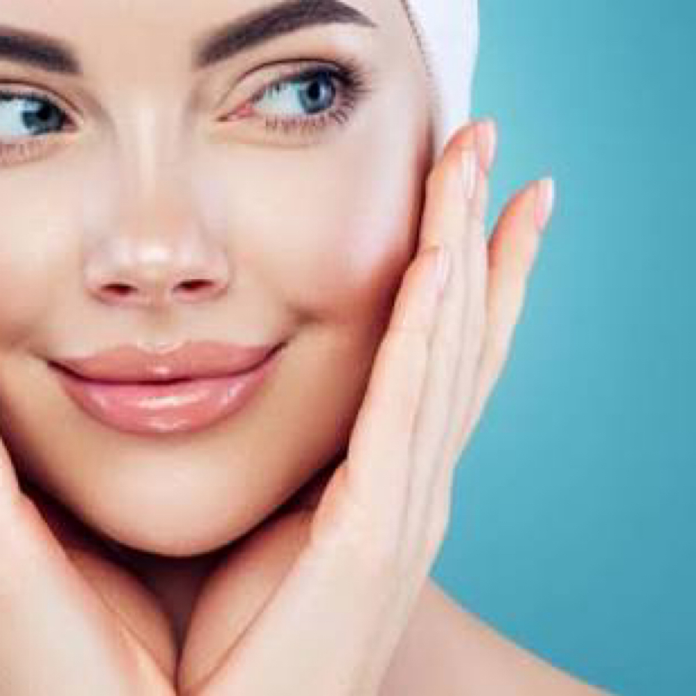 Consultation at La Piel Beauty Lab in Los Angeles, CA