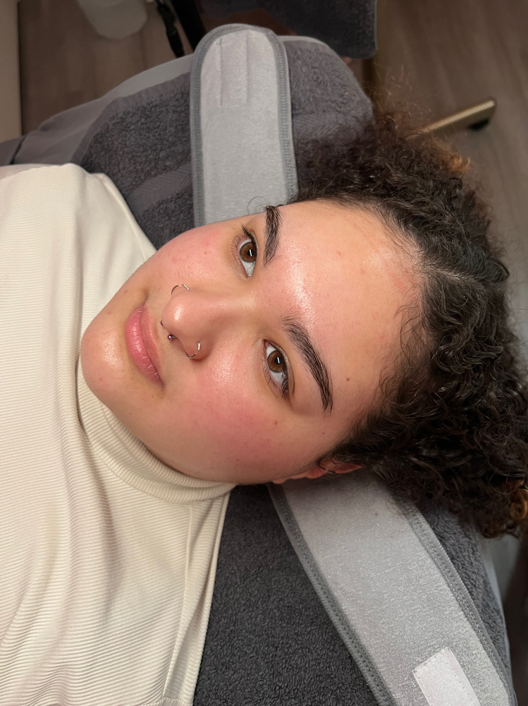 Basic Facial at Ashlashbeauty in Akron, PA