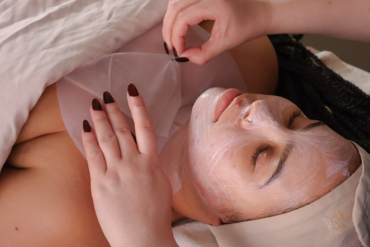 Neck And Decollette Treatment