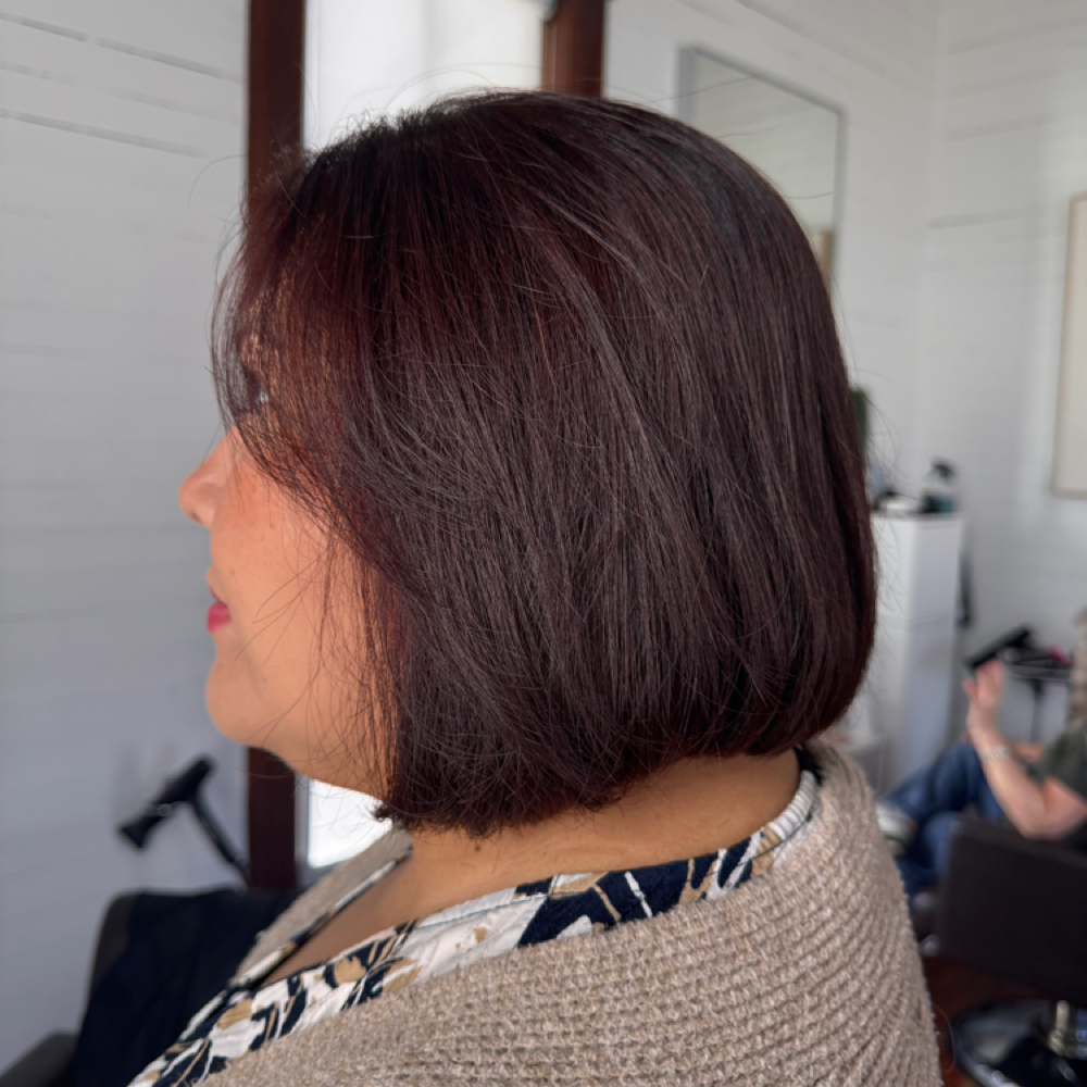 Women’s Short Haircut at Alyssa with Shears in New Braunfels, TX