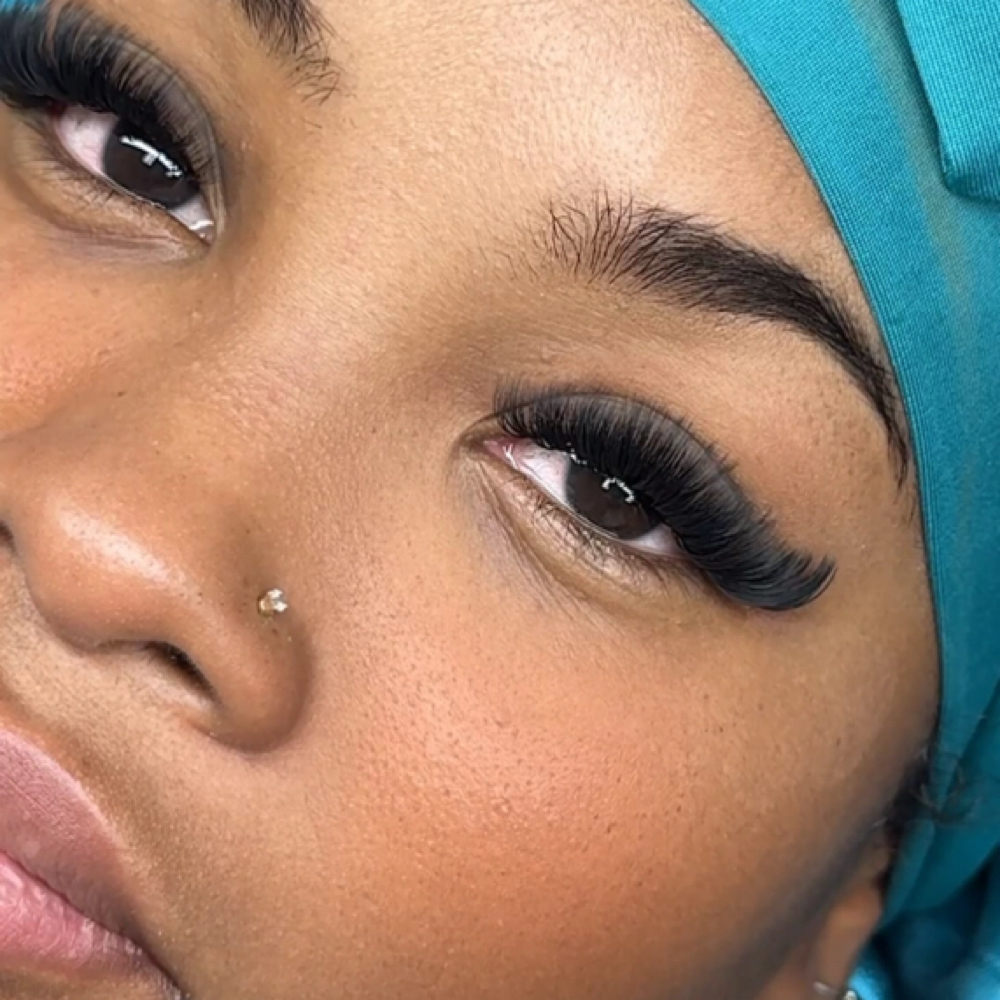 Mega Volume at Mk Beauty Lash in Woodbridge, VA