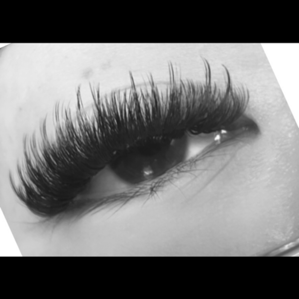 Full Set at Kenzie Jae Lashes in Amarillo, TX