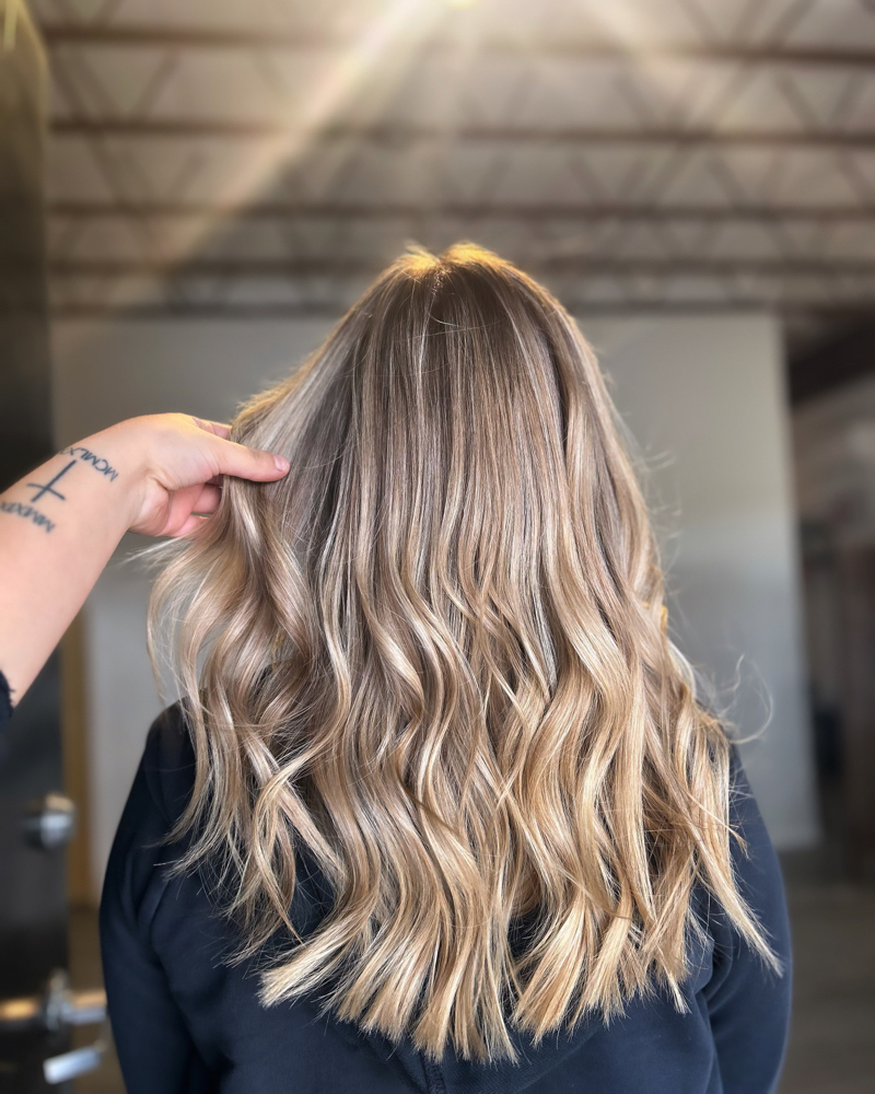 Hair Style (curls)