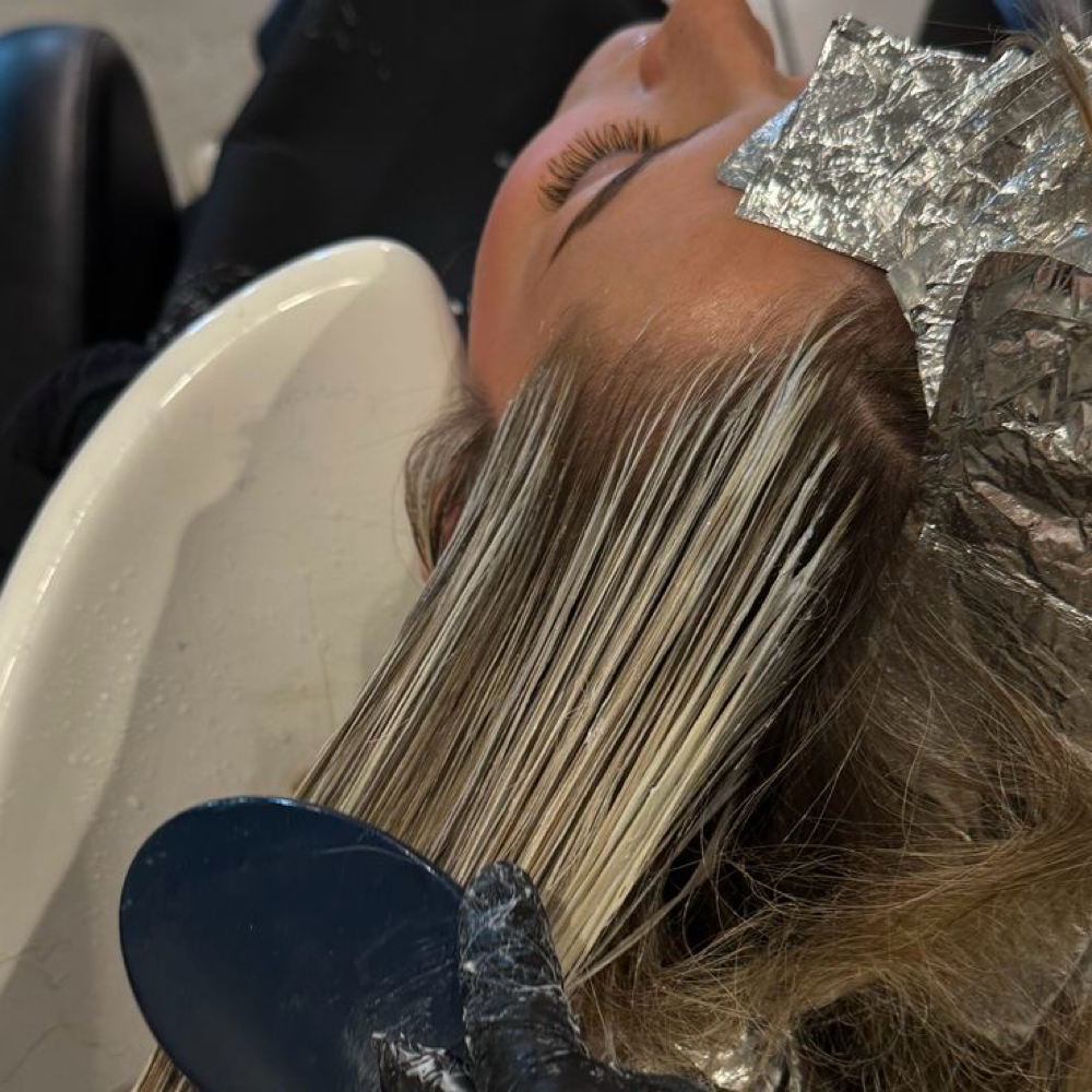 Heavy Partial Highlight at Mane Roots + co in Canton, TX