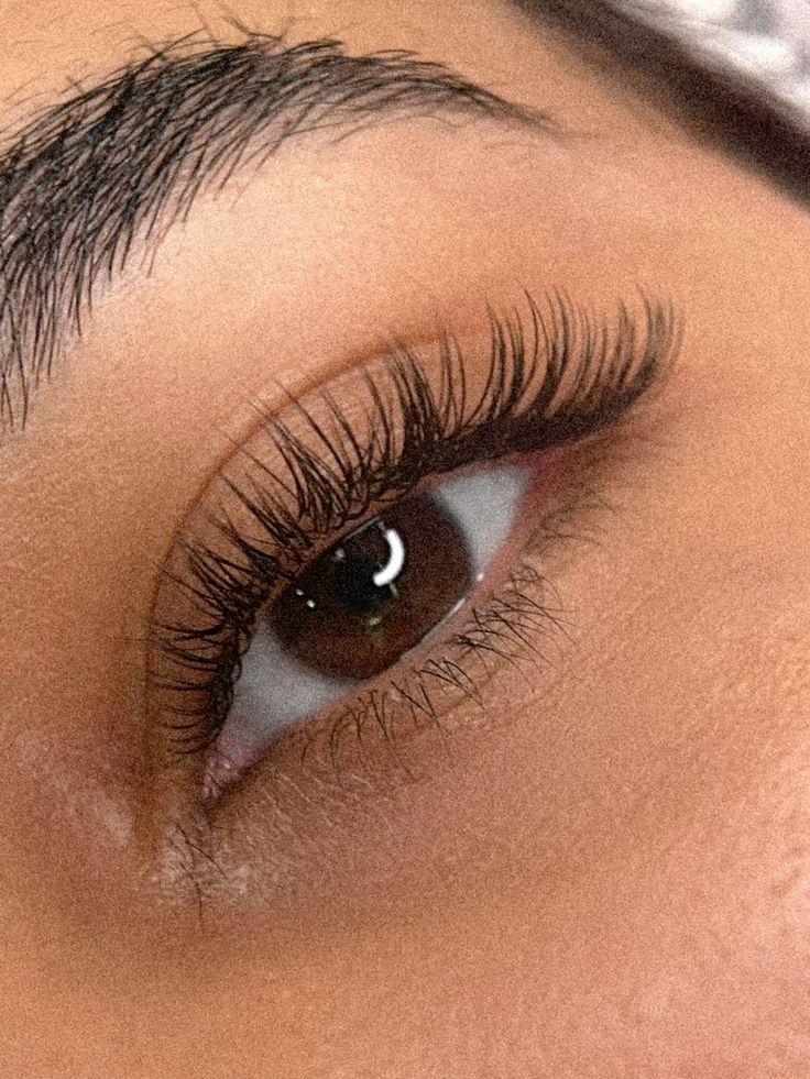 Hybrid Lash Extensions