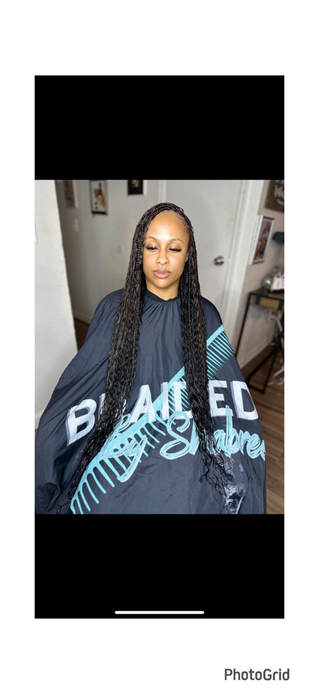 Small Goddess Knotless Braids