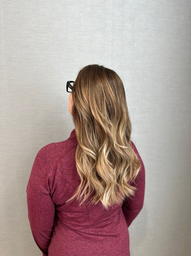 Balayage Hand Painting Blonding