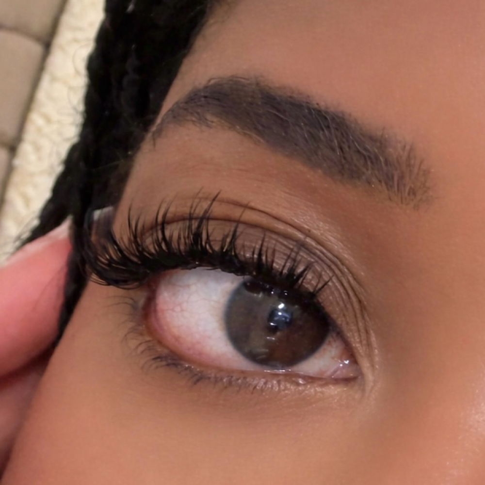 Lash Fill 1hr 15min at CB Esthetics in Austin, TX