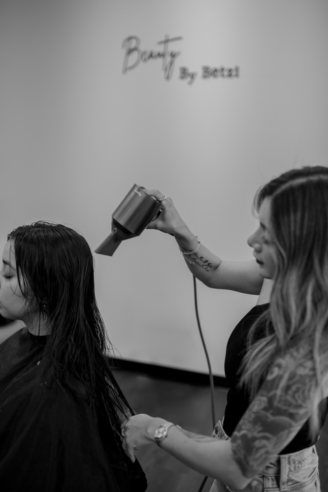 Shampoo And Style at 11:11 Beauty in Camp Hill, PA