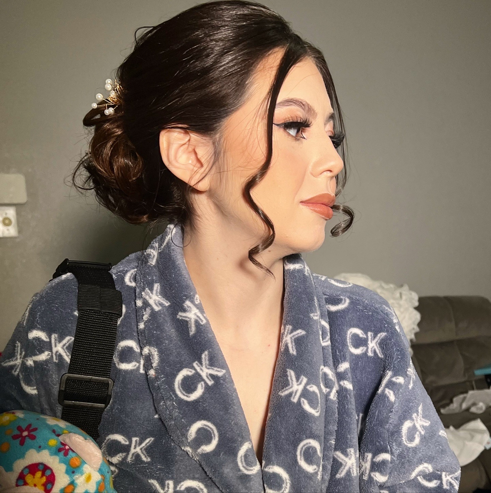 Event Hair: At Shoulders