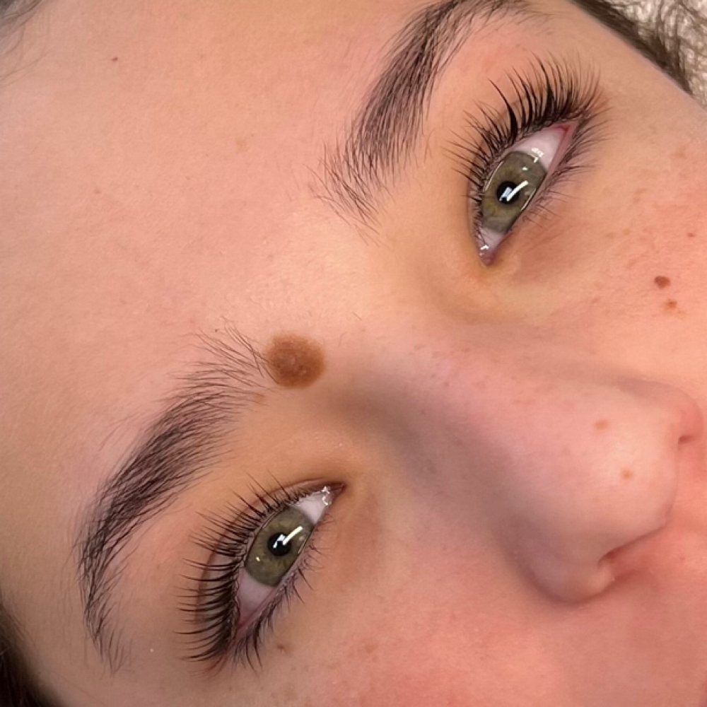 Korean Lash Lift at Bonita Club in Hanford, CA