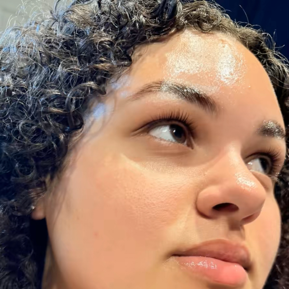 Eyebrow Shape and Tint at The Holistic Glow in Gainesville, FL