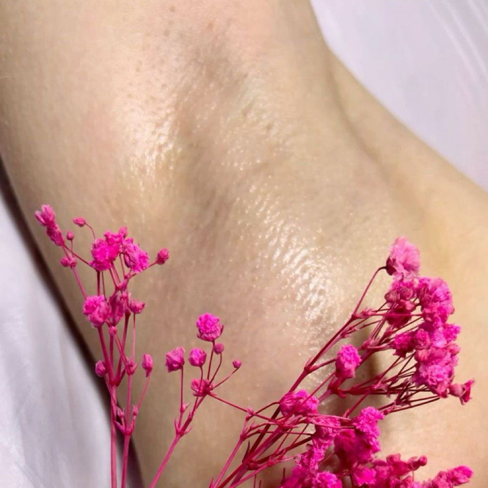 Underarms Wax at Kamiglow beauty in WURTSBORO, NY
