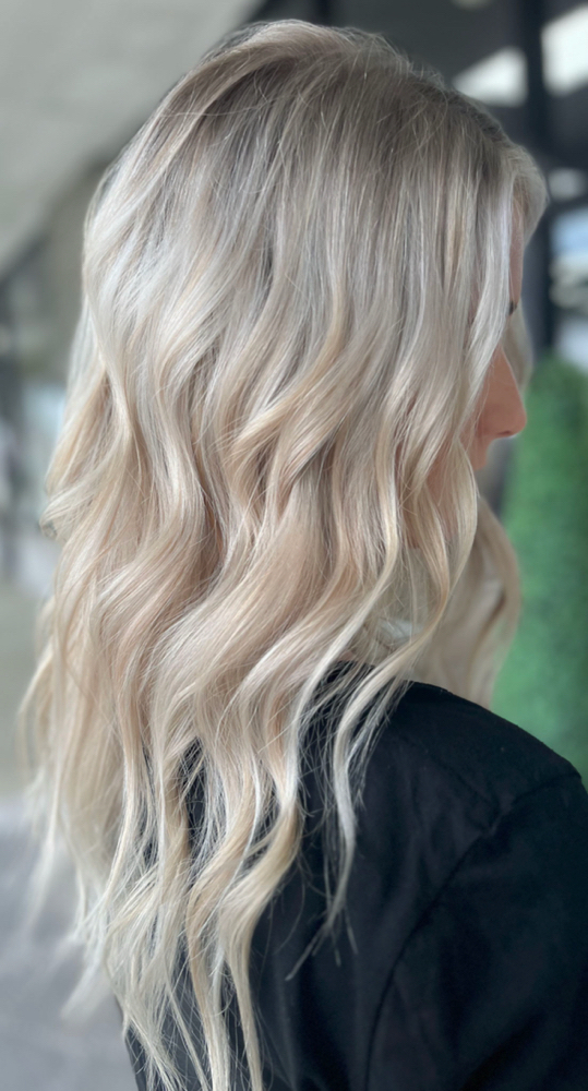 Blonde Me Refresh/touchup