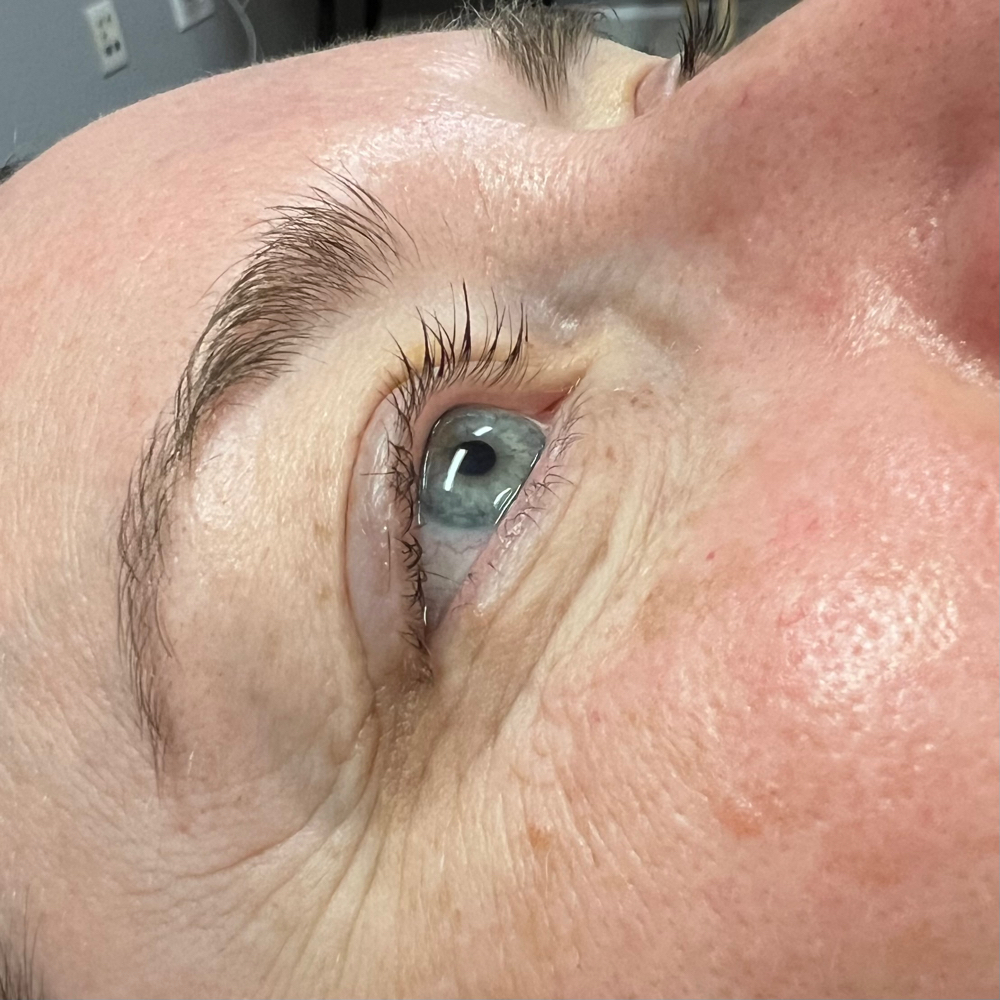 Lash Tinting