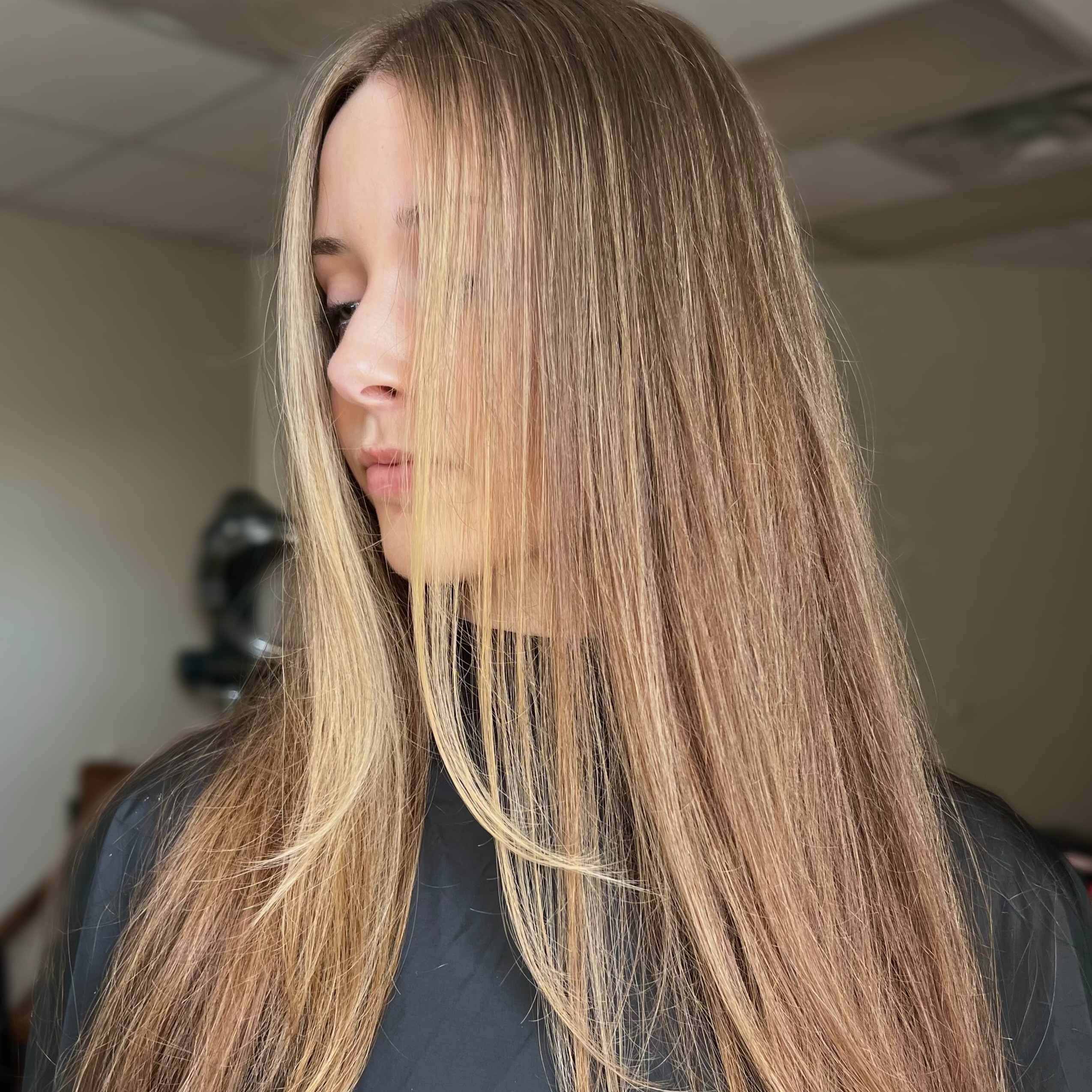 Mini Highlight at Maddie Sharp Hairstylist in Marion, AR