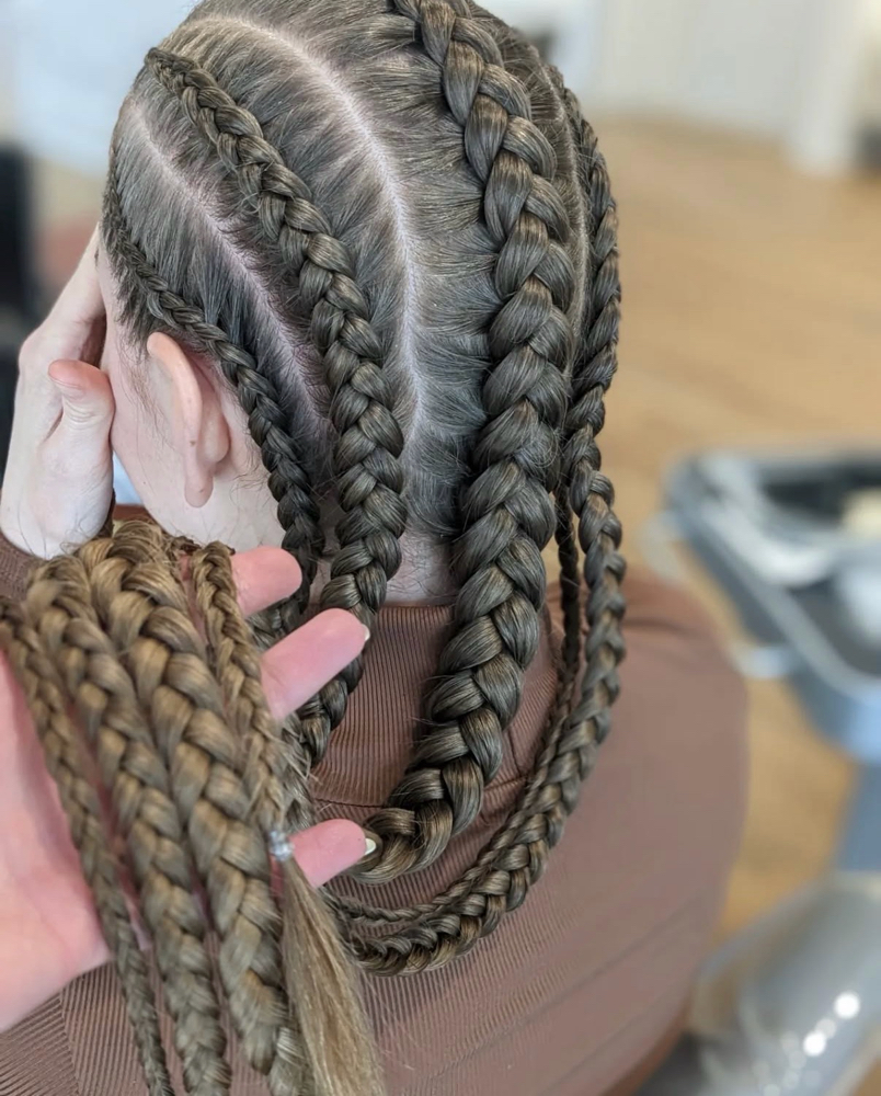 Braiding at MrsChelseaPerez in Birmingham, MI