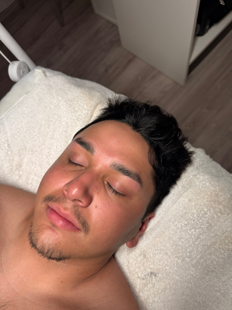Gentlemans Facial