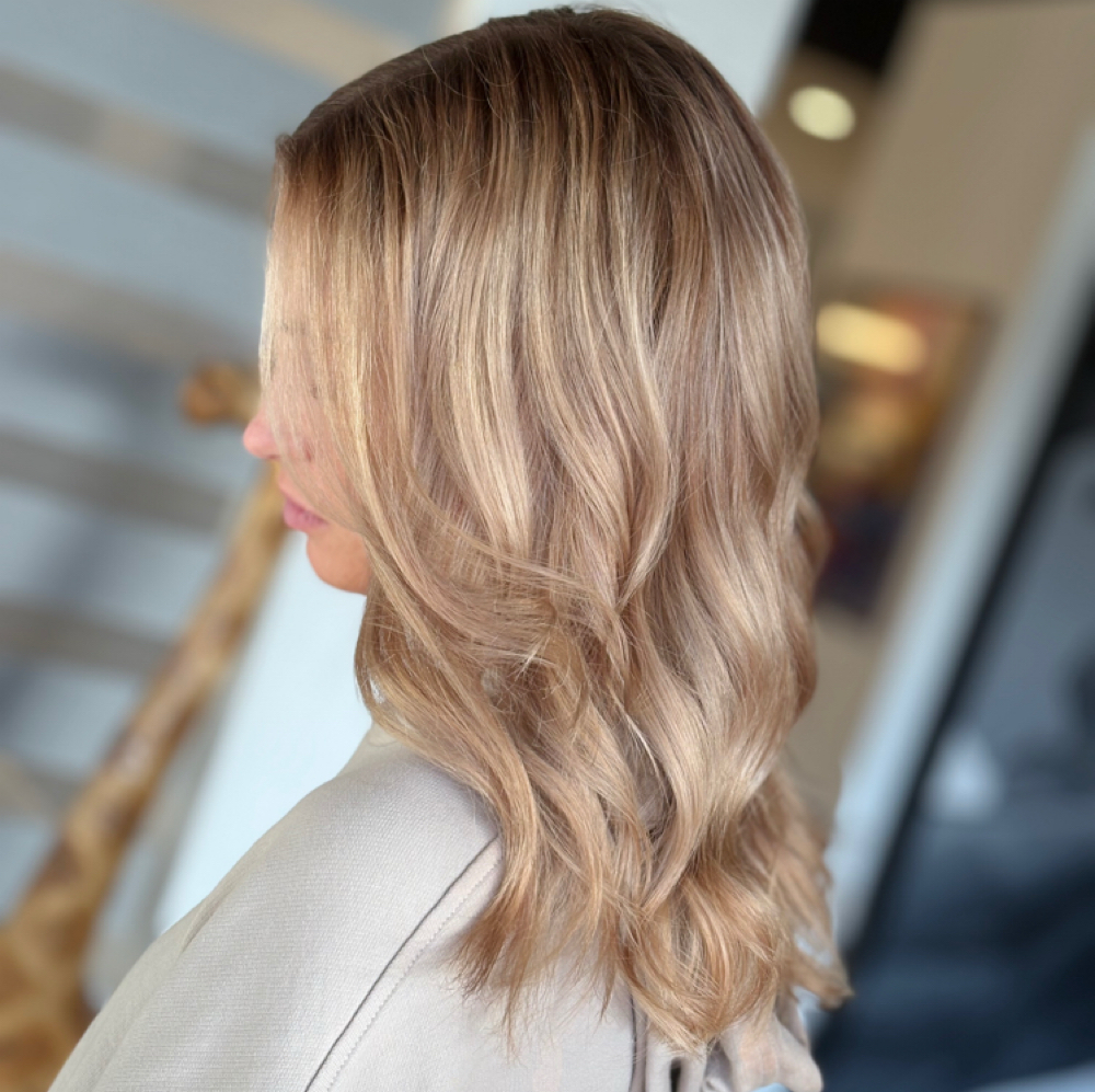 Highlight at Bewitch Cosmetology in Springfield, MO