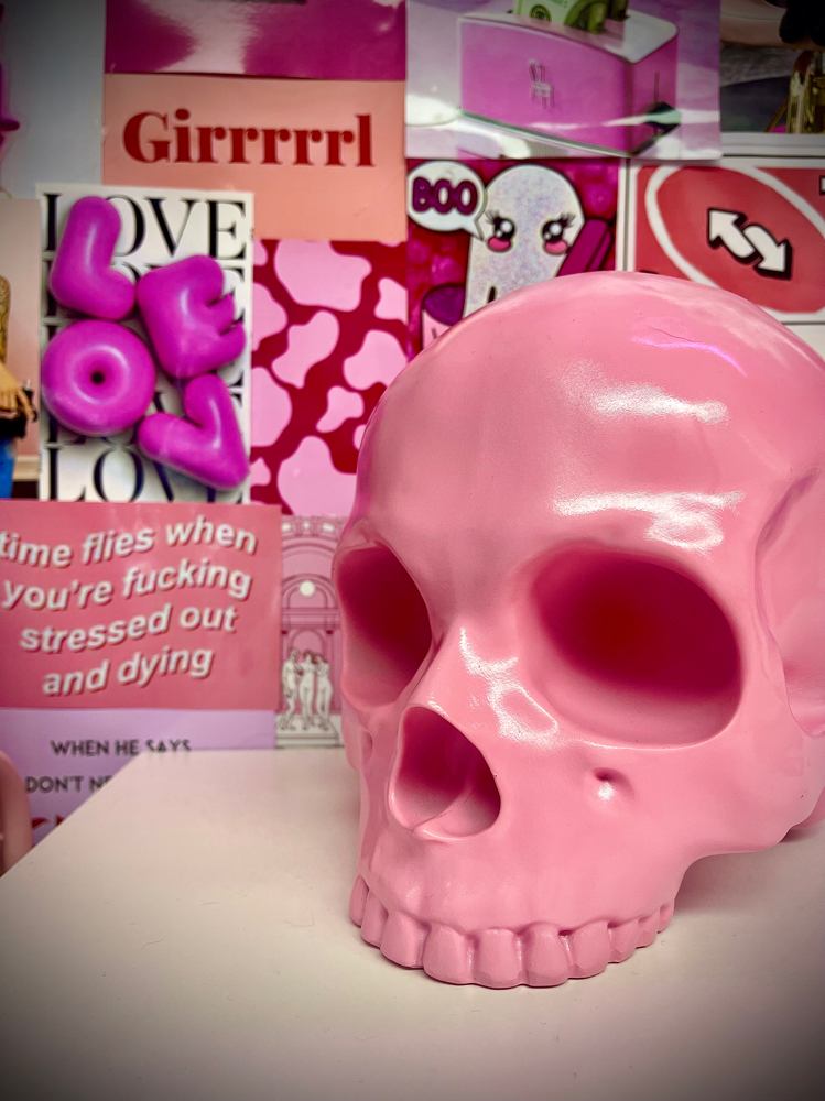 Waxing 🖤 Brow Maintenance