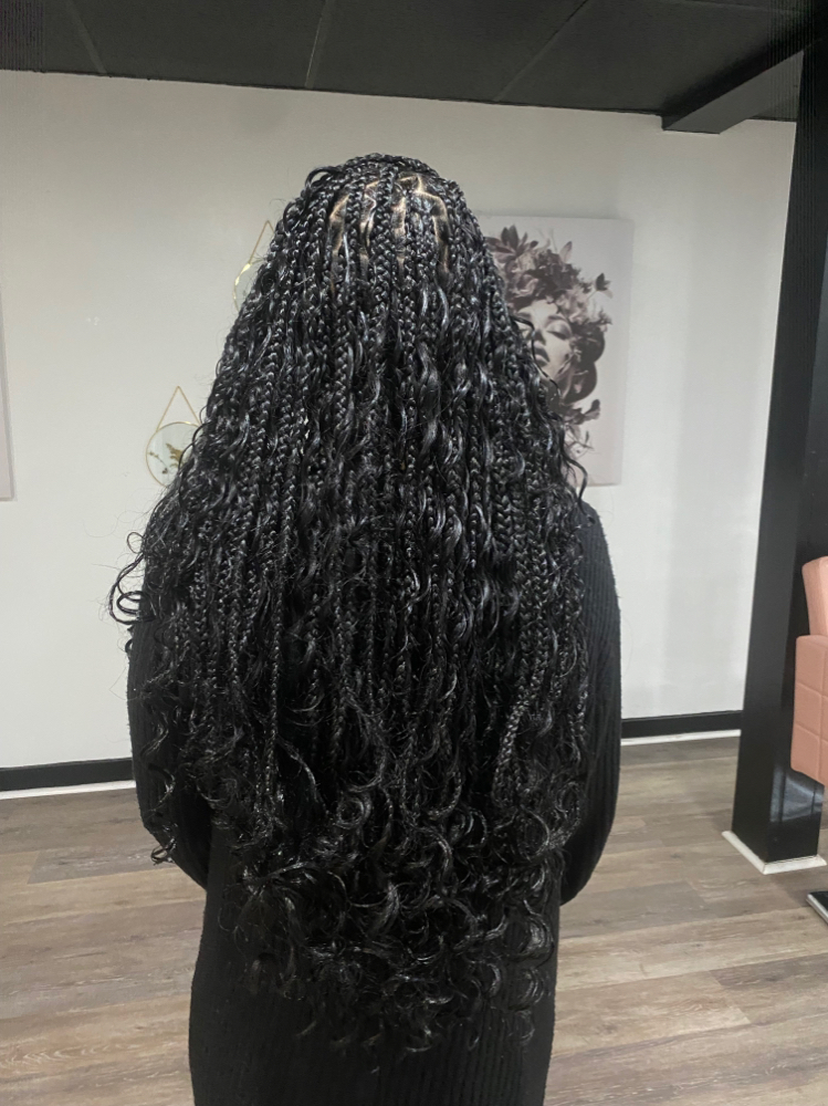 Knotless Goddess Box Braids