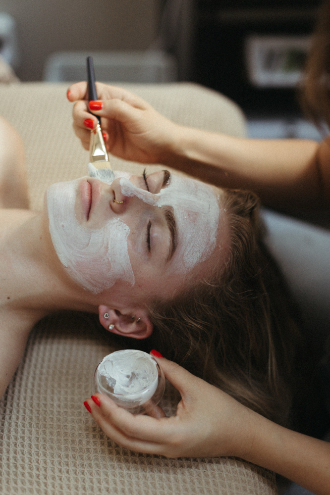 60 Min Bespoke Facial