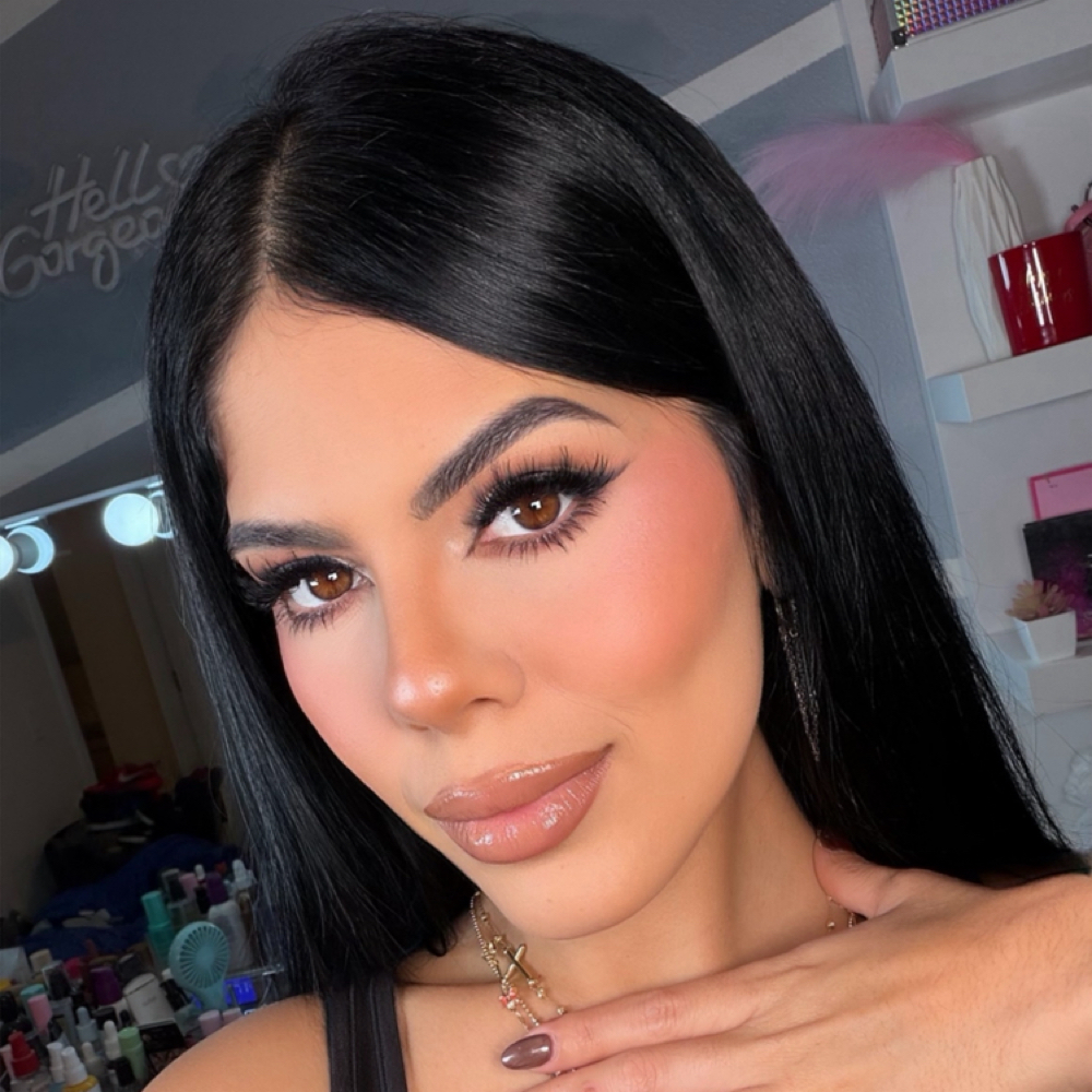 Full Glam Makeup at Licamakeupstudio in Winter Haven, FL