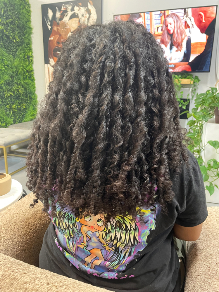 Curly Cut w/ Diffused Style