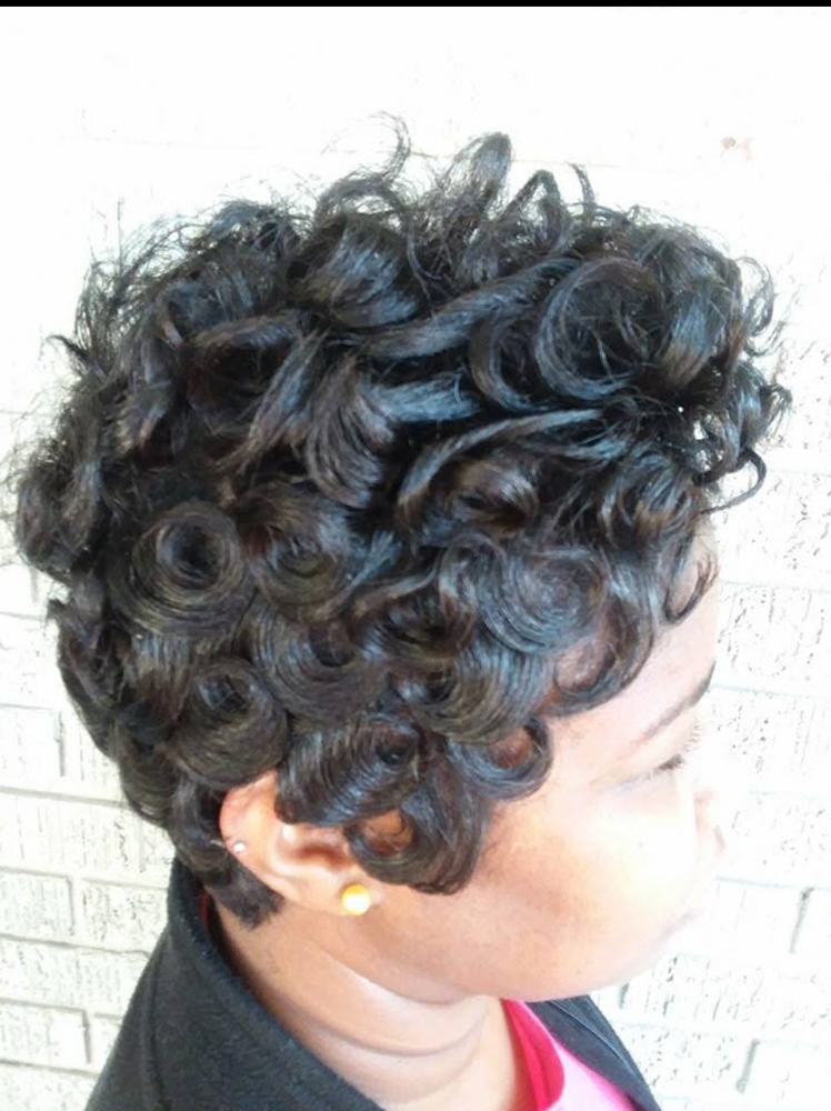Shampoo & Style