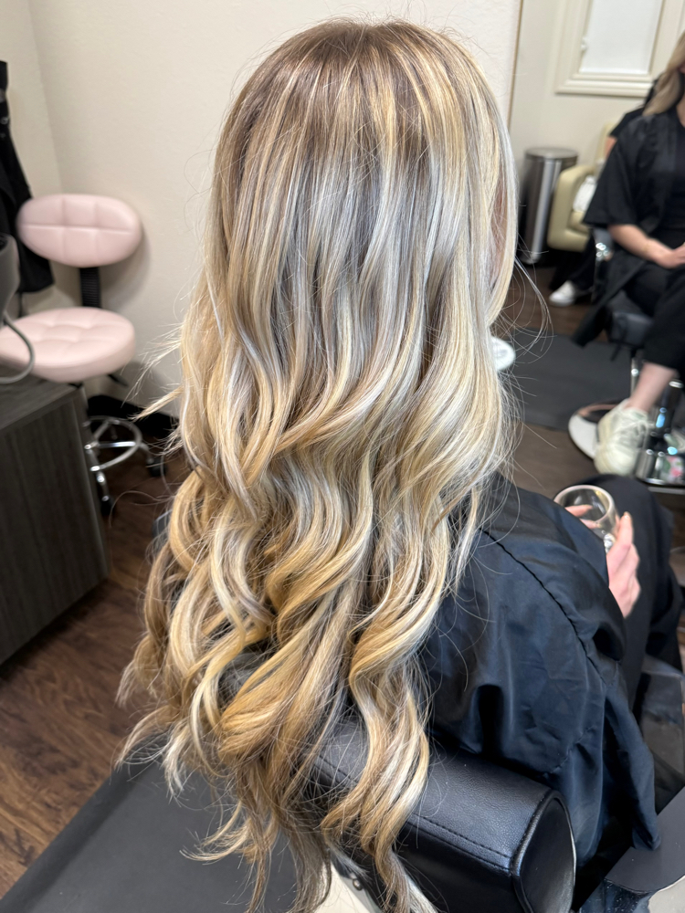 Cate: Partial Balayage
