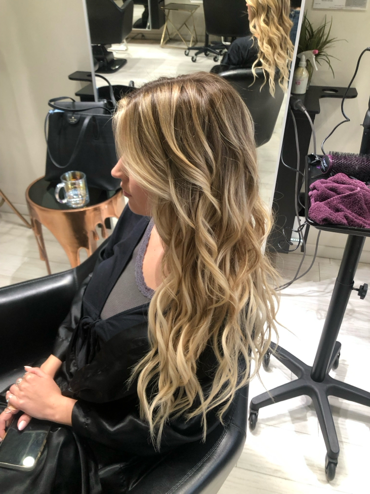 Cate: Partial Balayage