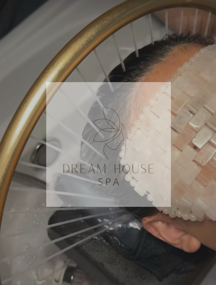 Dermaplane + Scalp Refresh
