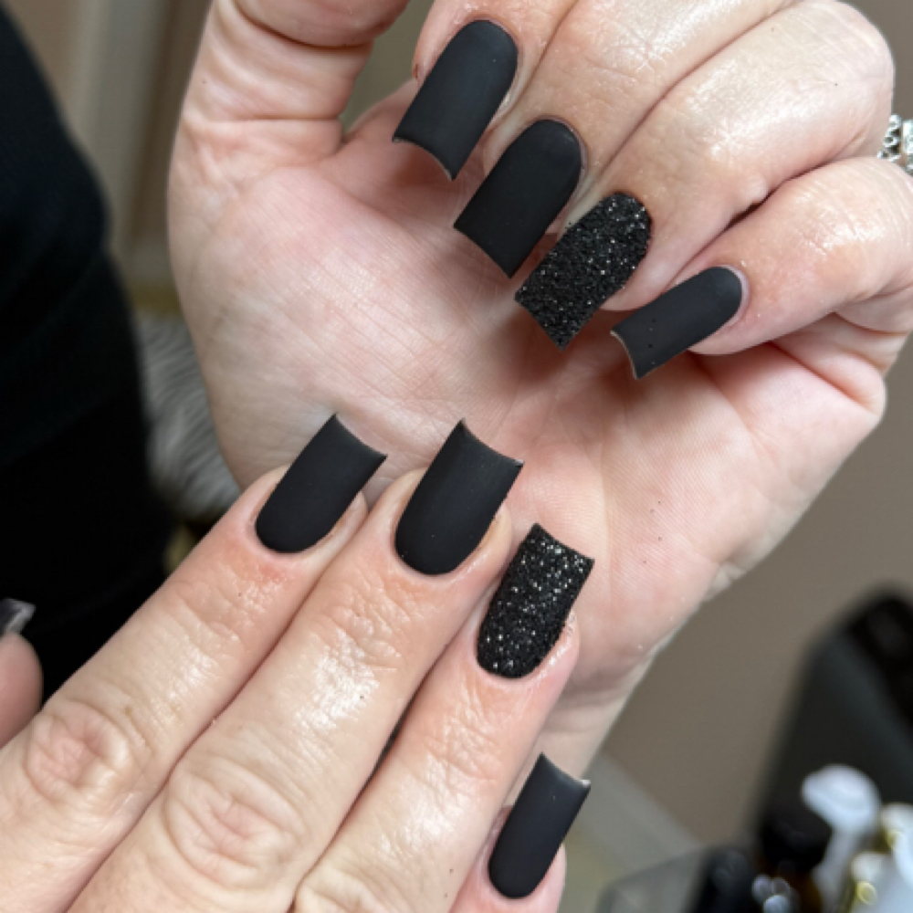 Medium Full Set at NailzzbyNaee in Oneonta, AL