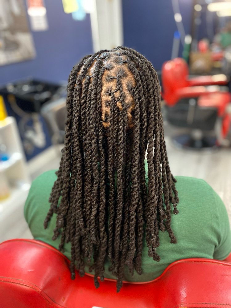 Retwist 2 Strand (Midback)