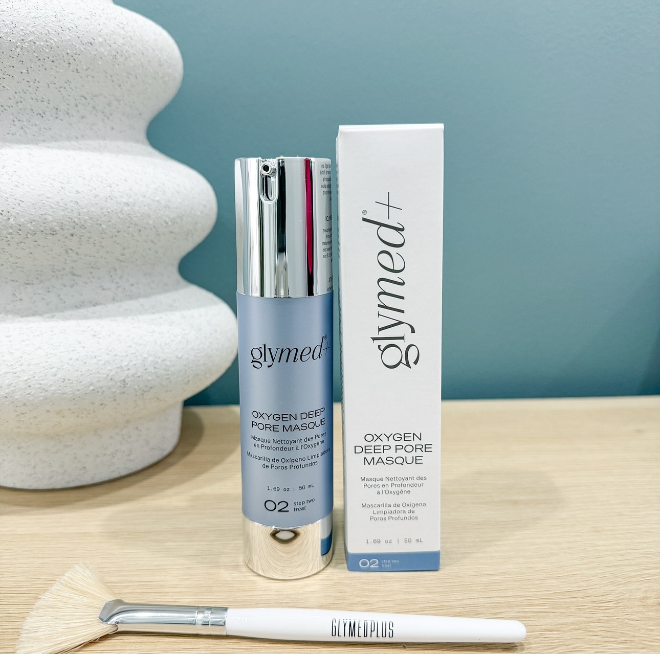 A Deep Clean + Restore Facial