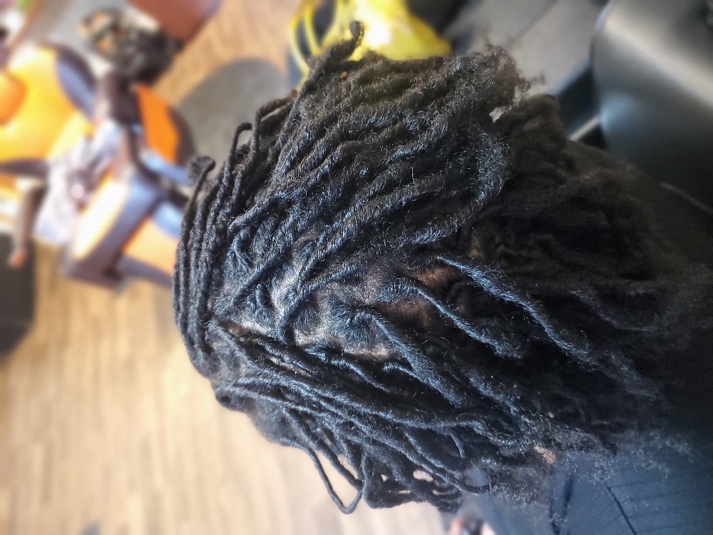 Retwist(Traditional Locs)