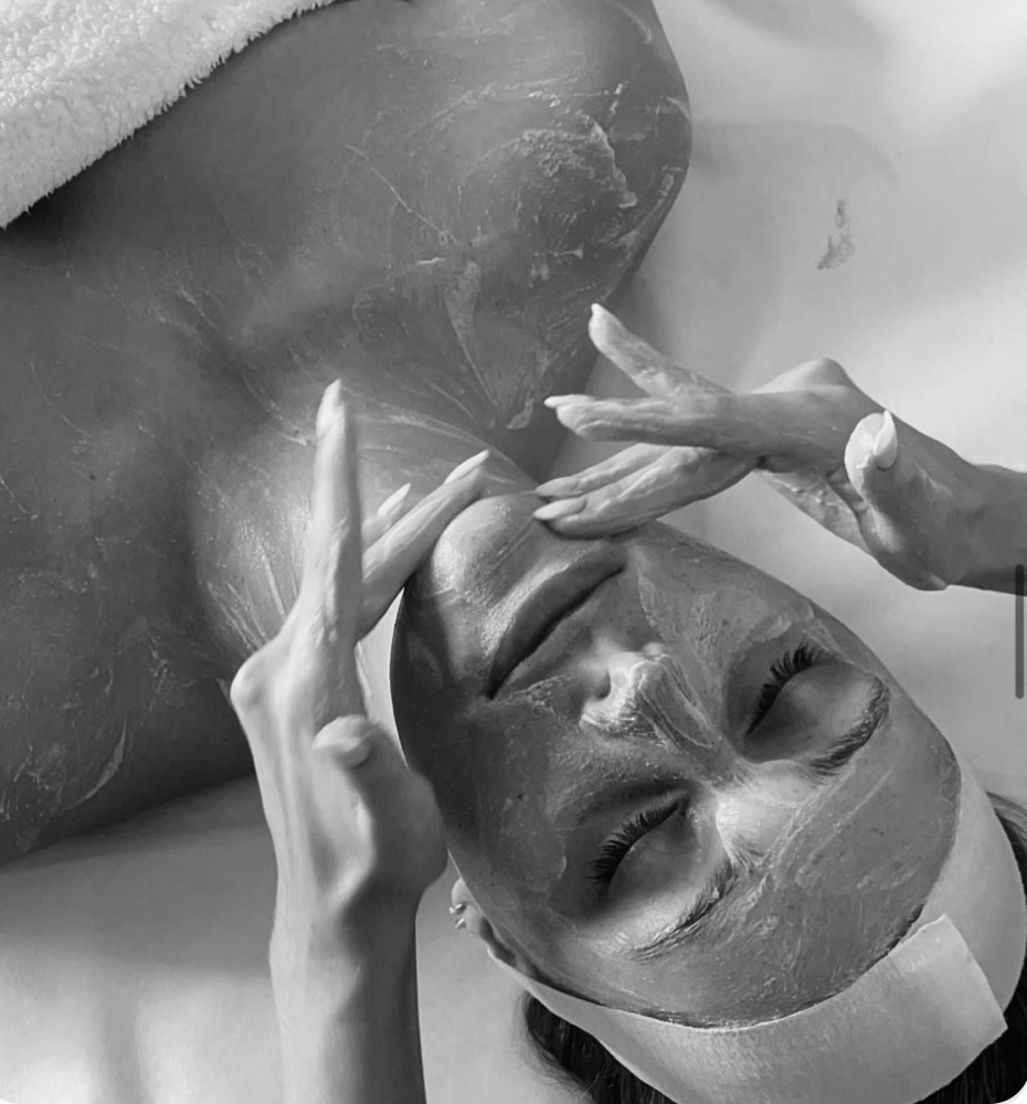 Diamond Luxry Facial
