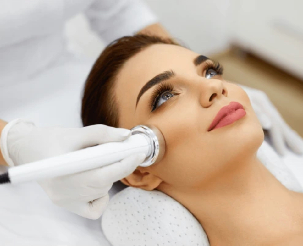 Cavitation fat reduction-facial