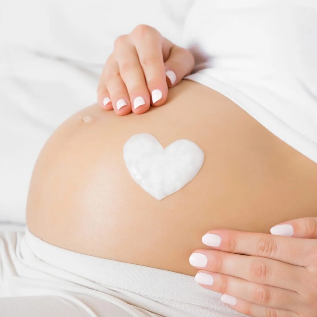 45-Min Pregnancy at B. Still Studio in Wichita, KS