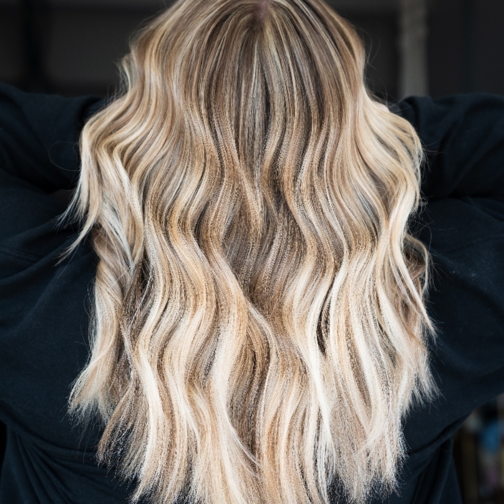 Full Highlights Package at Space Cat Hair Company in Palm Beach Gardens, FL