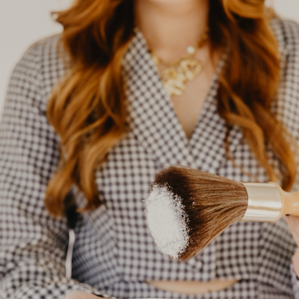 Golden Glow Classic Spraytan at Luna Esthetics in Leesburg, GA