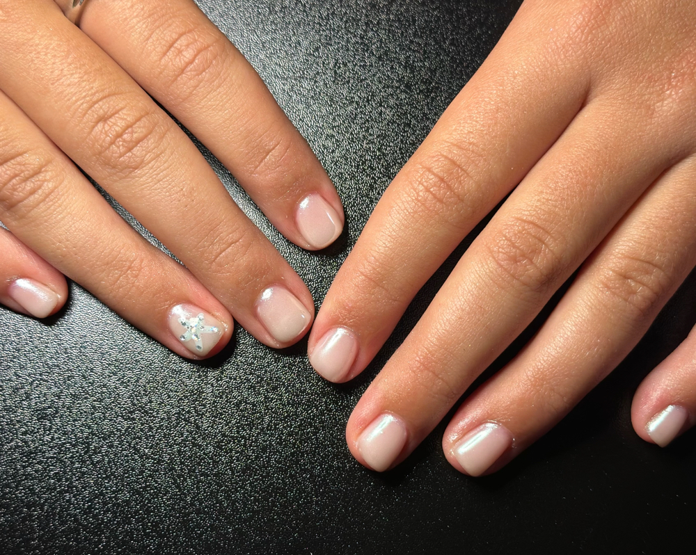 Structured Manicure