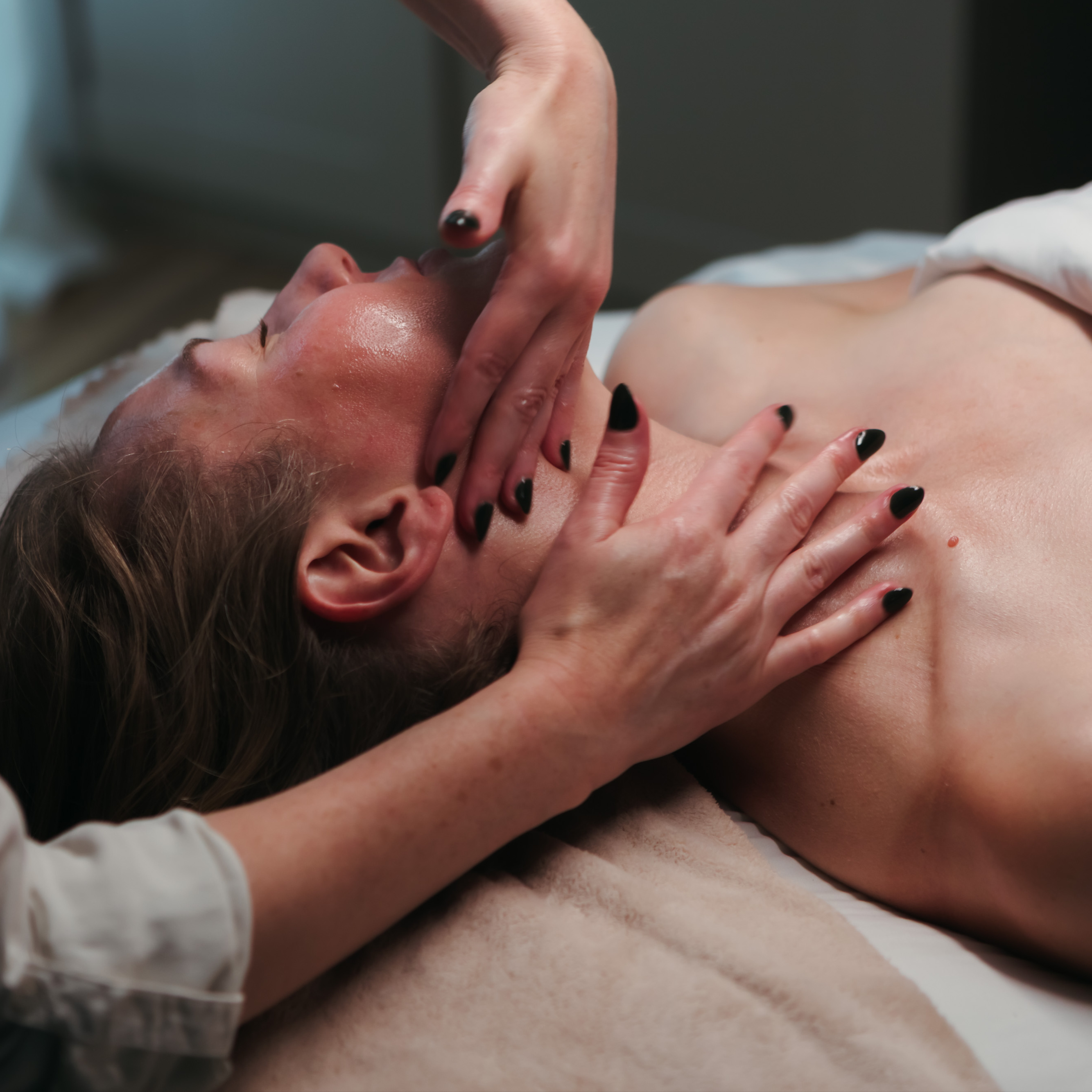 Signature Custom Facial at Alchemy Aesthetics in University Place, WA