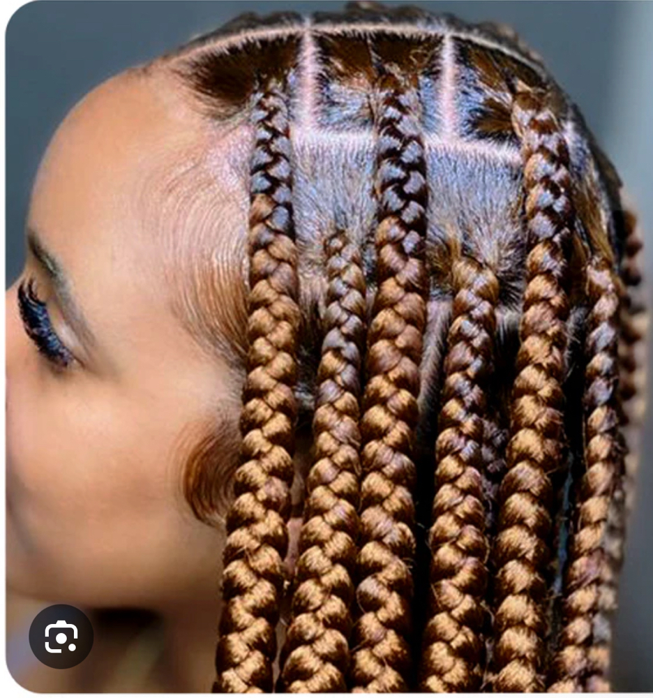 W0MEN KNOTLESS BRAIDS