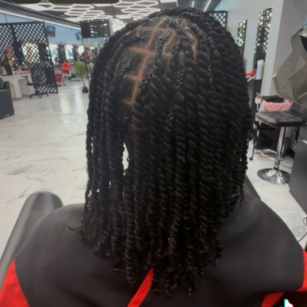 Hair Twist at Reyes Styles Barbershop & Salon in Salisbury, MD