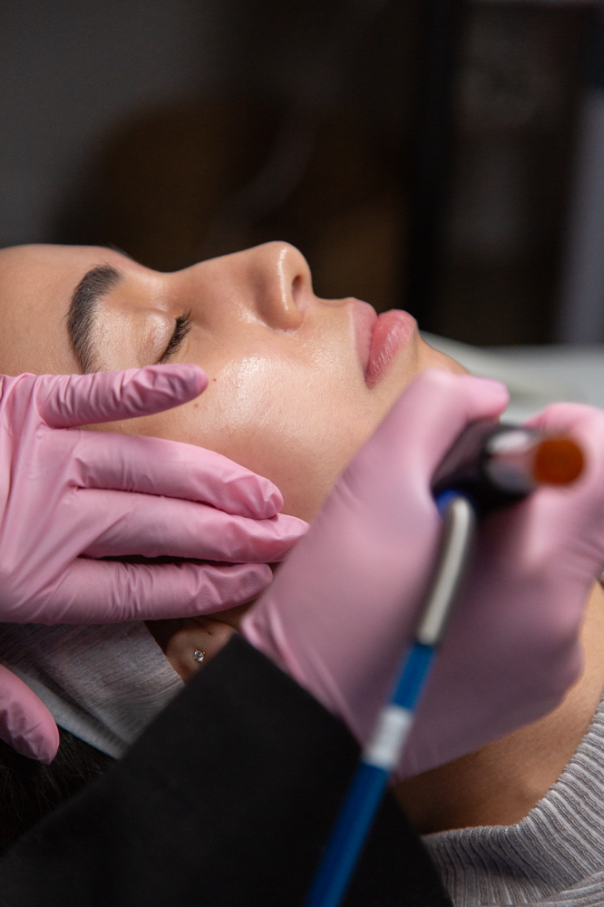 Glow And Go Hydrafacial