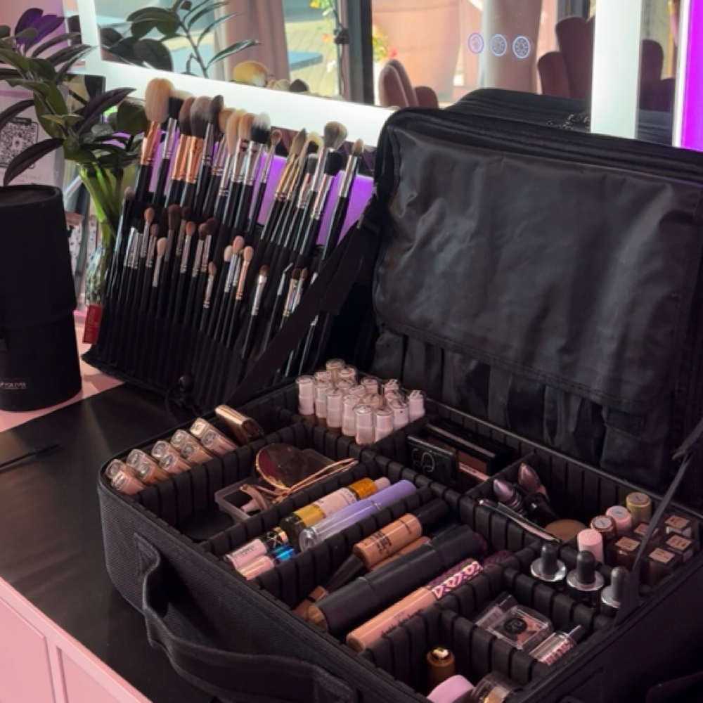 1:1 Makeup Lesson at JA Beauty & Skin in Kansas City, MO