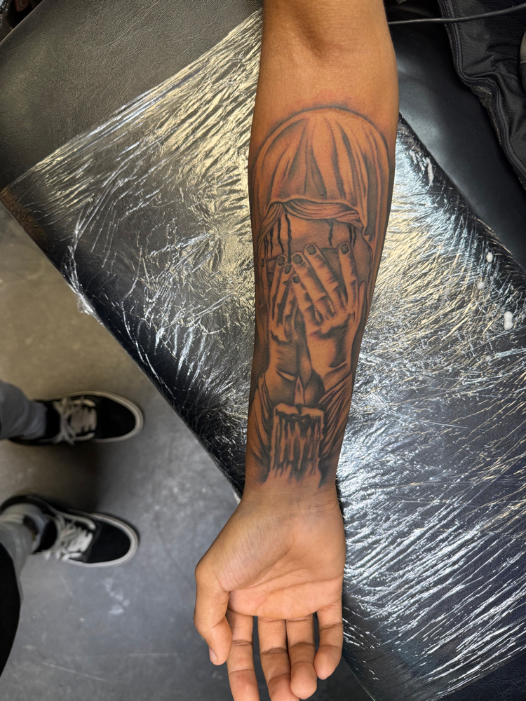 Custom Half-Sleeve
