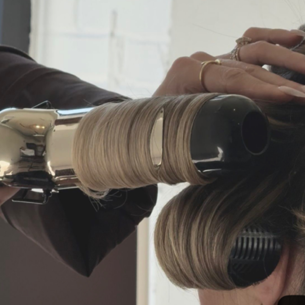Deluxe Styling at Kay Beauty in Louisville, KY